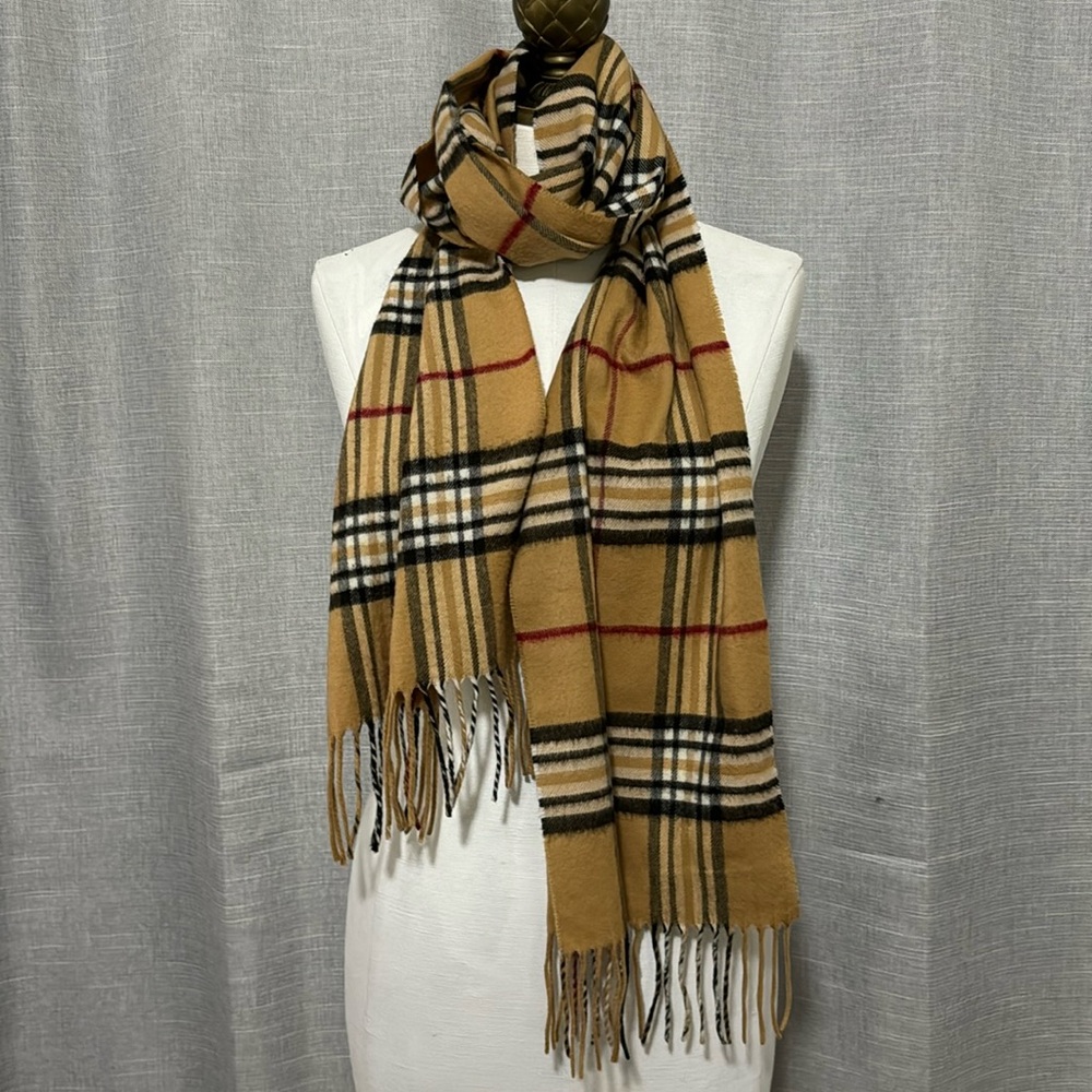 Gorgeous Fall Must Have-Cashmink by V Fraas Scarf-Plaid-100% Acrylic-Light Wear